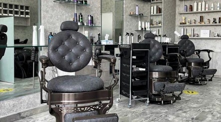 Barber Bro Gents Salon