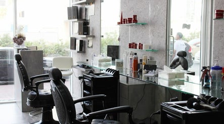 Barber Bro Gents Salon – kuva 2