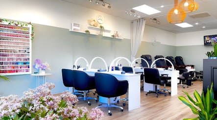 Marvellous Nails and Beauty Salon