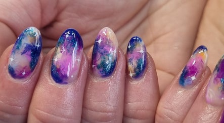 Clawed Nail Studio imagem 3