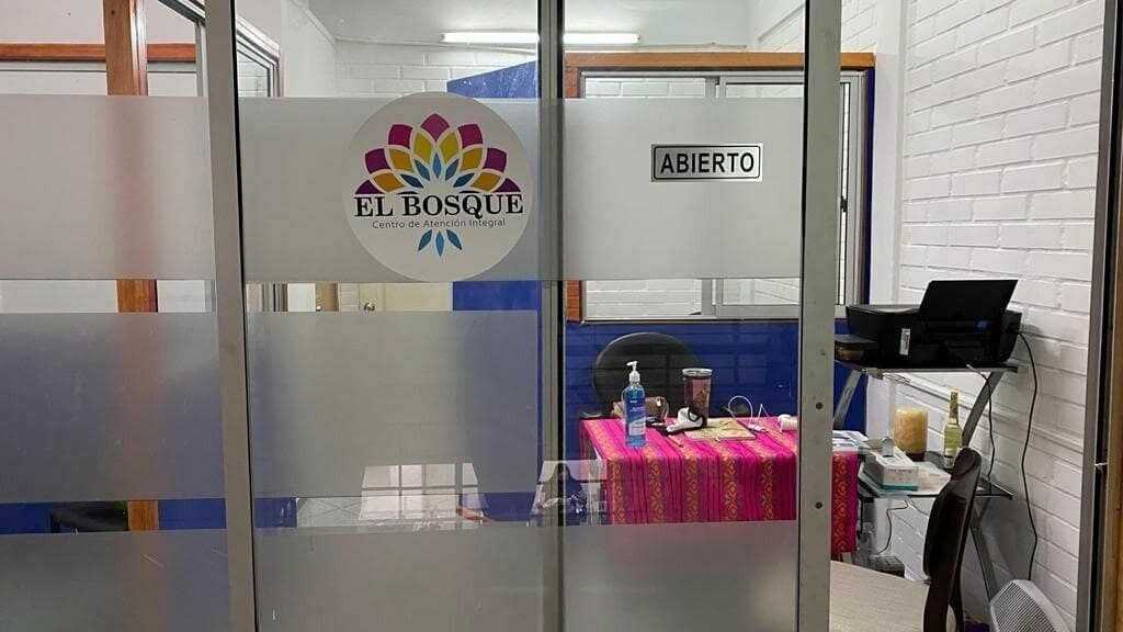 Centro de Atención Integral El Bosque Luis Barros 21 Local 14