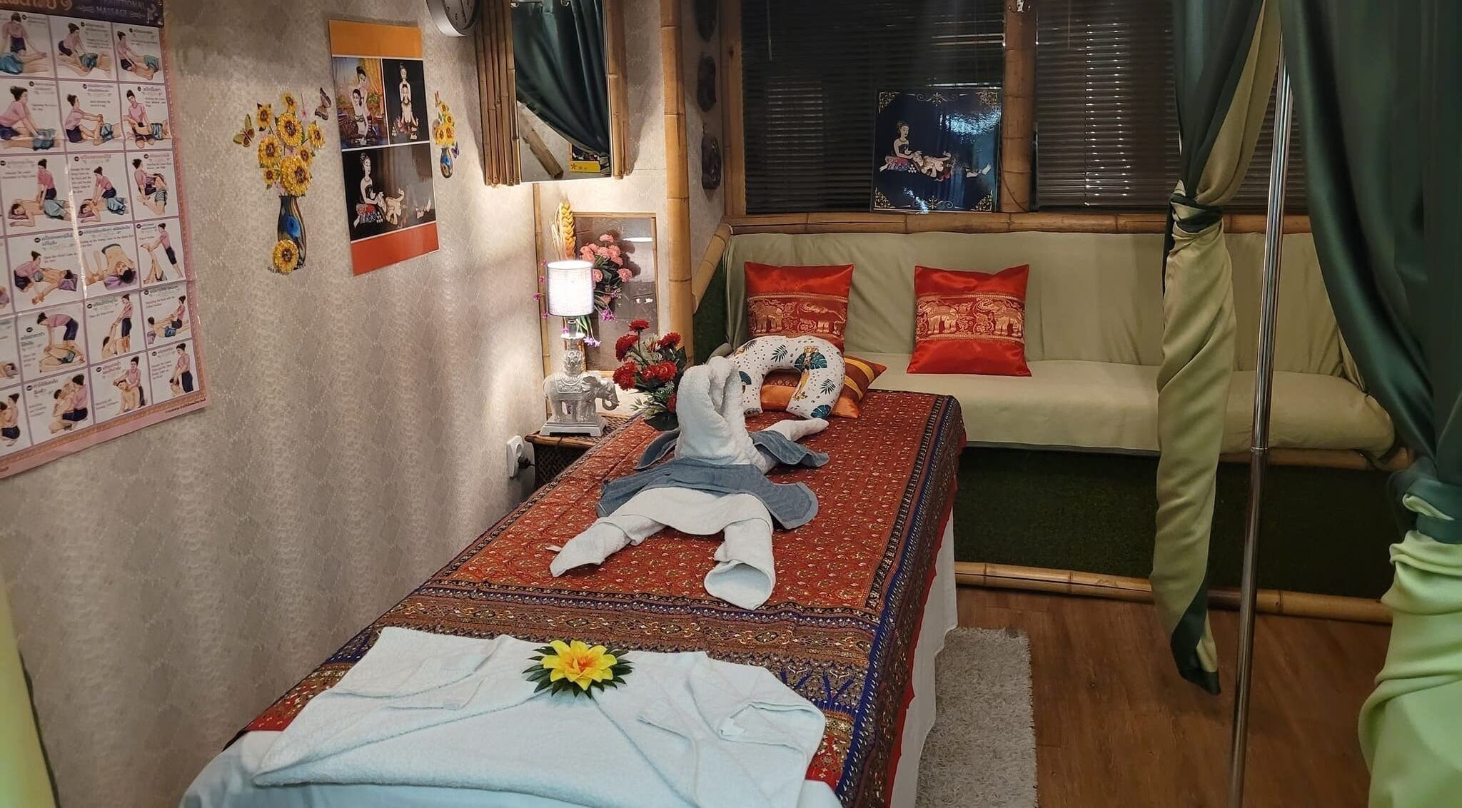 Serene massage room at Mint Thai Massage shop1 Veres Pálné utca in Budapest, Magyar, HU.