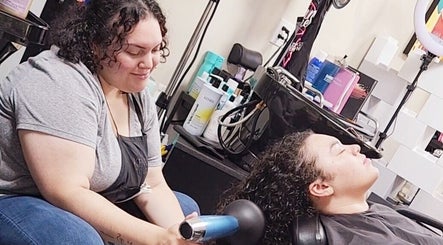 Te Marie's Hair Design