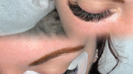 Lashes by Nix