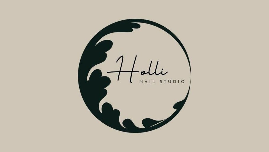 Holli Nail Studio image 1