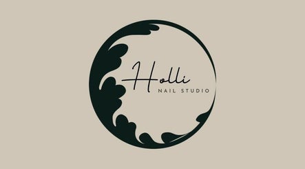 Holli Nail Studio