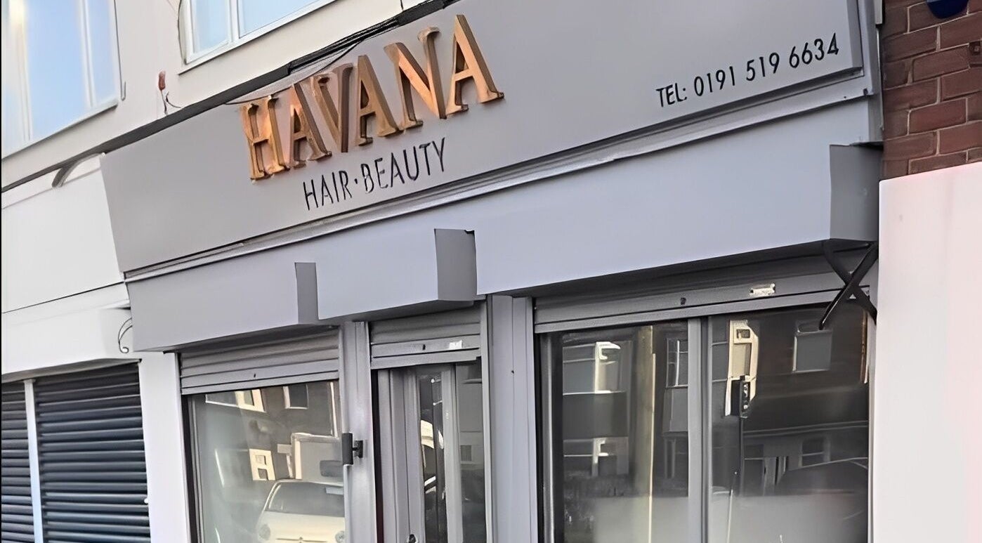 Exterior of Rachel Robson Beauty & Wellness, Cleadon, England, GB featuring Havana Hair & Beauty sign.