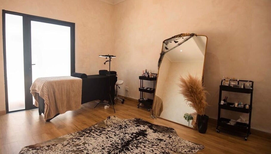 INAH Beauty Studio kép 1