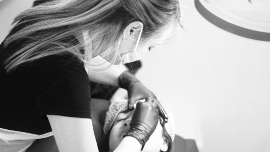 Elle Contour (Zwolle 2: Middelweg 401, Basic Fit Holtenbroek)