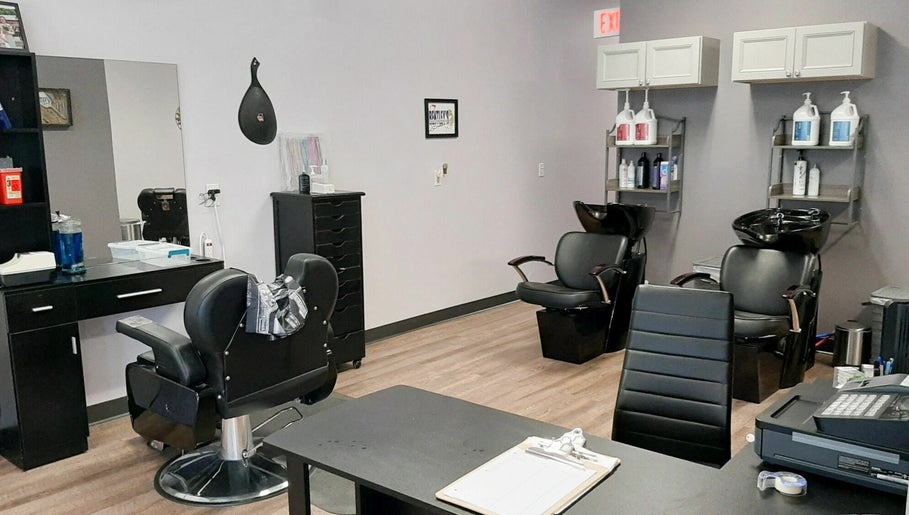 Bentley's Salon and Barbershop image 1