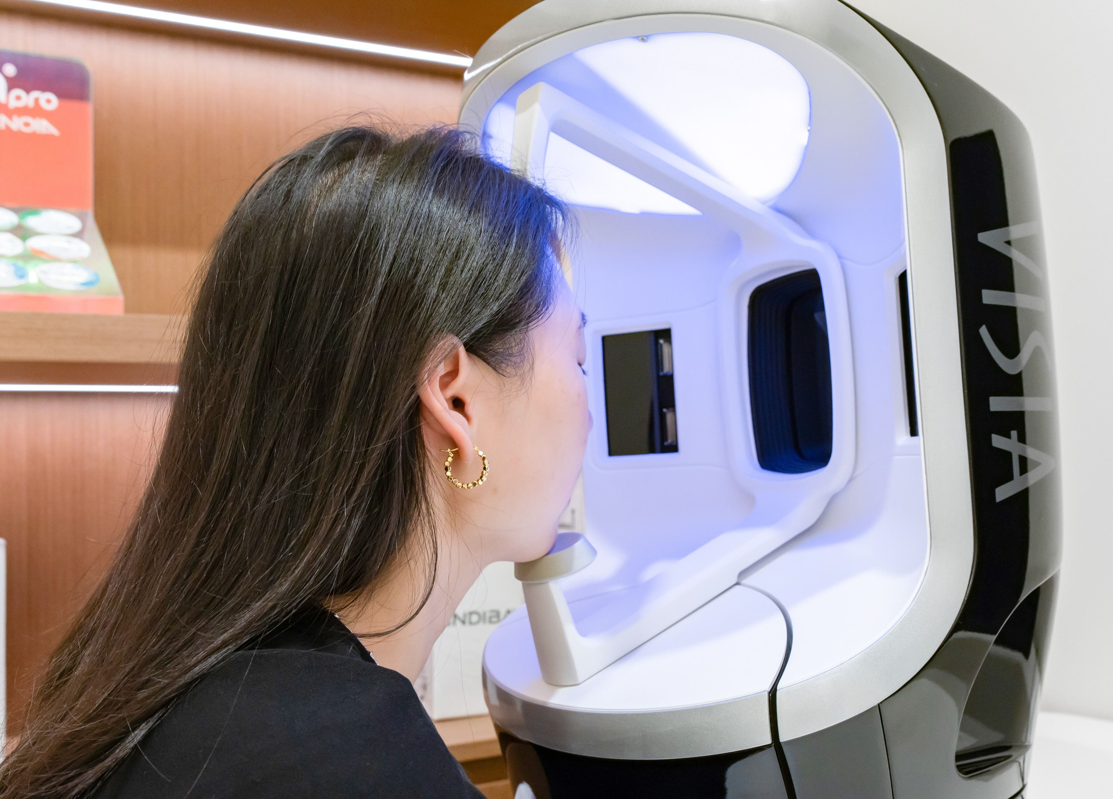 Skin analysis at MEGUMI GLOBAL, Sydney, New South Wales, AU for personalized beauty care.