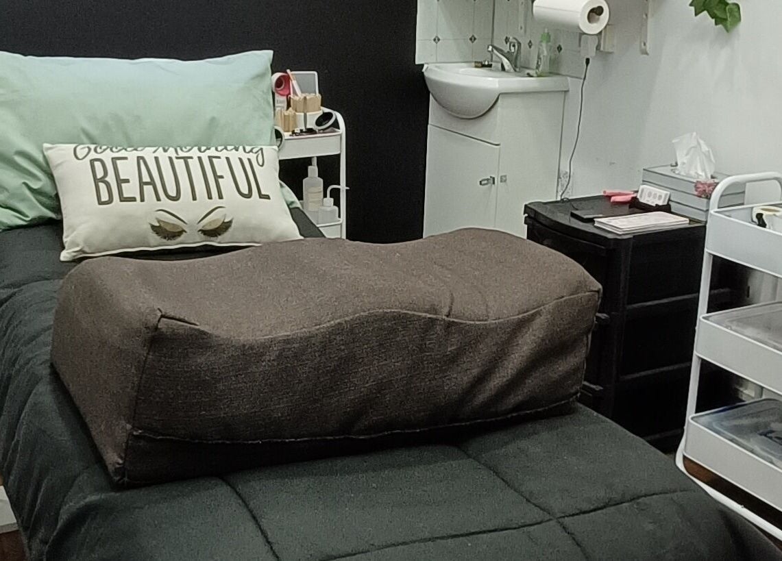 Tranquil treatment room at Bella Rose by Debbie in Lathlain, Western Australia, AU with stylish decor.