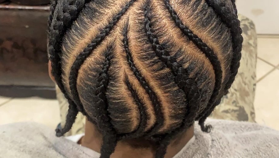 Hair By Netteaa LLC image 1