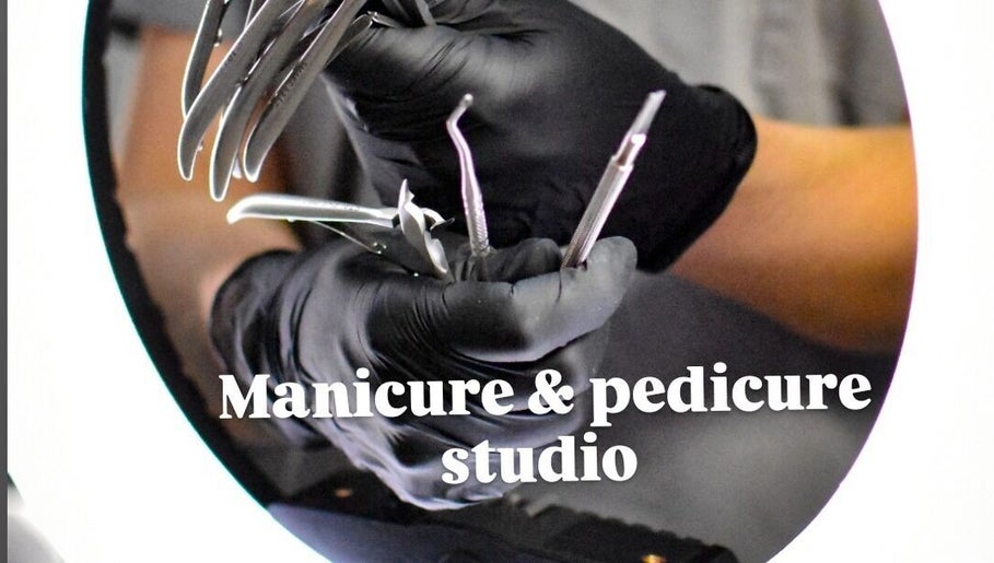 Manicure & pedicure studio image 1