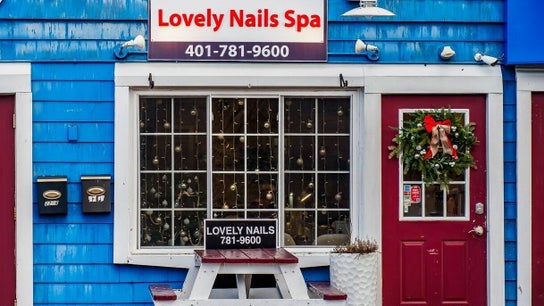 Lovely Nails Spa