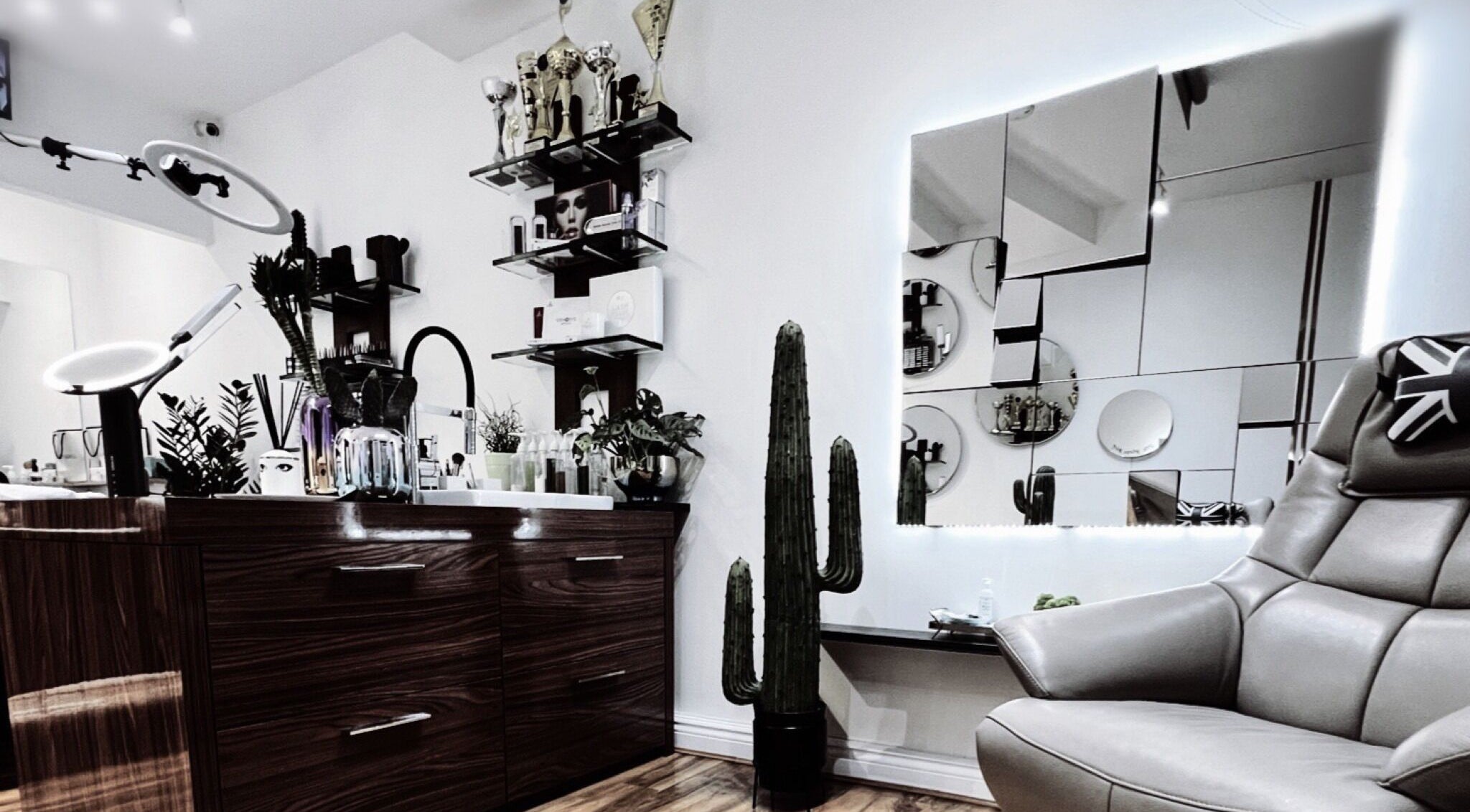 Stylish beauty salon interior at Lash Centre, Portsmouth, England, GB. Features sleek decor and modern furnishings.