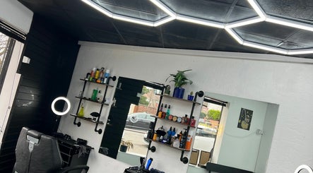 The Avenue Barber Shop