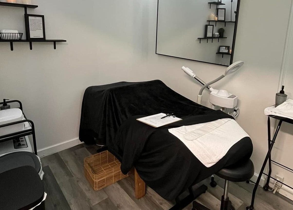 A tranquil treatment space at Timeless Beauty Bar LLC in Chillicothe, Missouri, US, ready for guests.