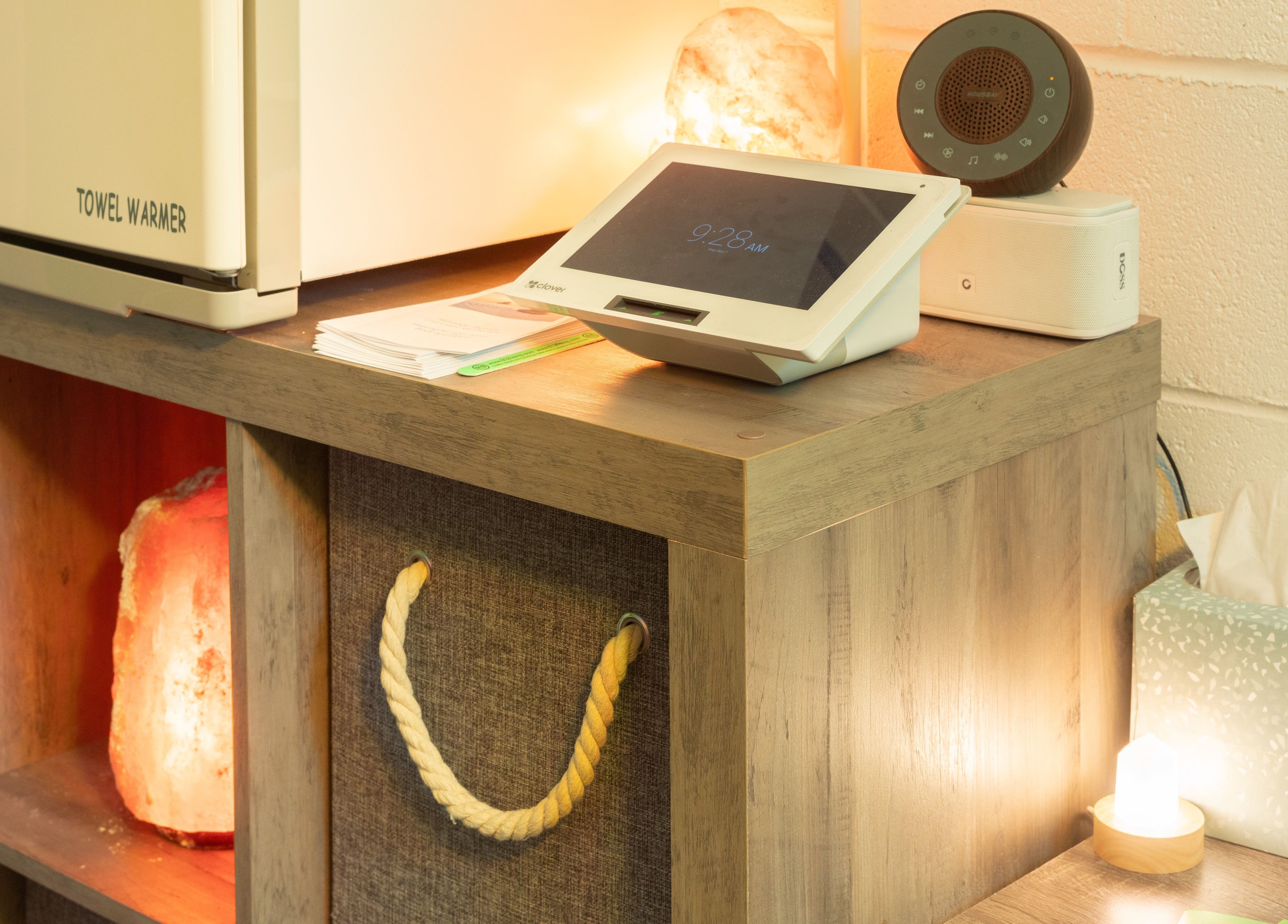 Cozy reception area at The Zen Zone Wellness - Middletown, Blue Ridge Manor, Kentucky, US with warm lighting.