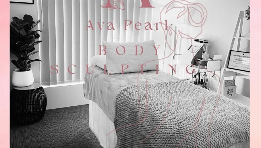 Ava pearl body sculpting image 1