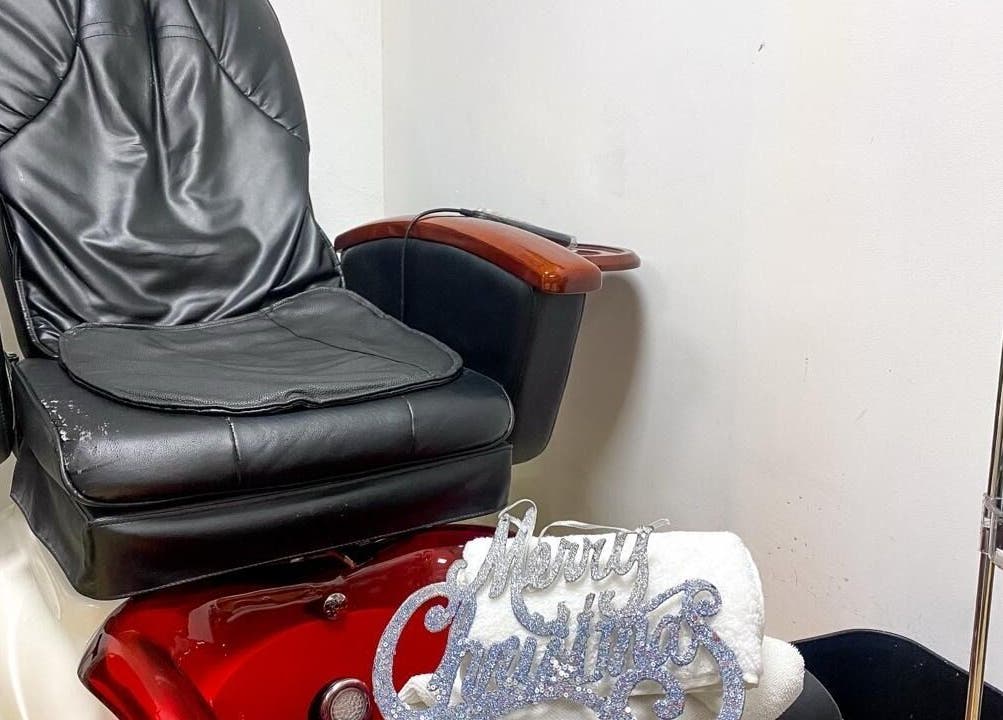 Luxury pedicure chair at Nelly's Touch Of Elegance Day Spa in Philipsburg, SX, offering relaxation and comfort.