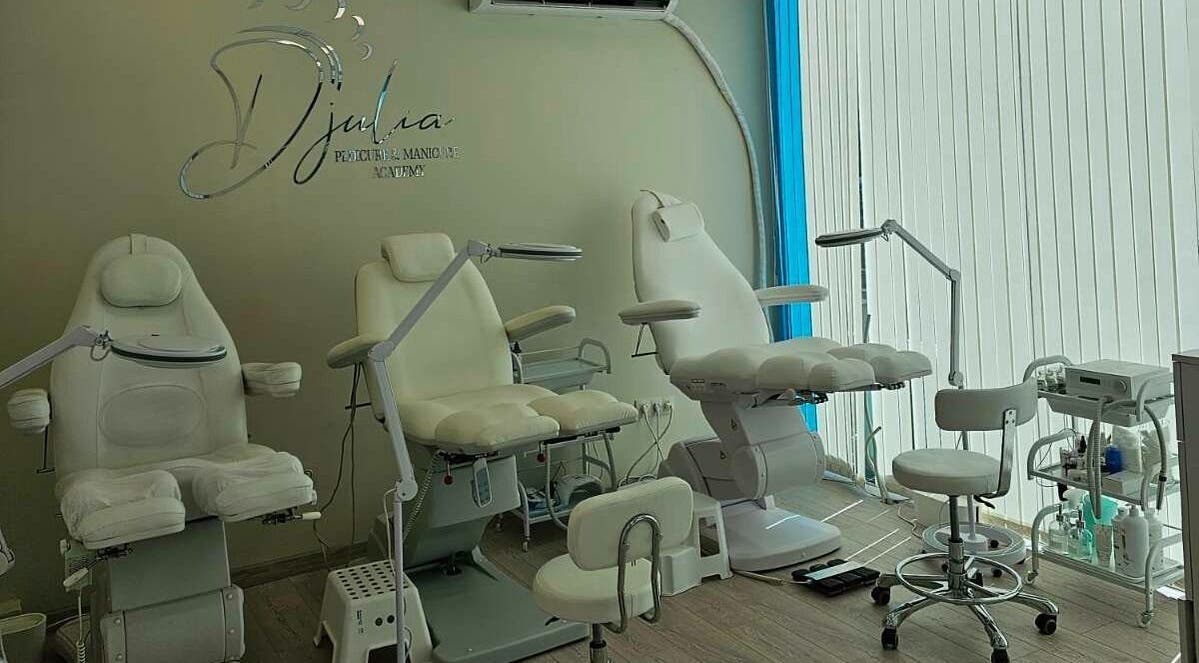 Spacious and modern interior of Djulia - Терапевтичен педикюр by Daniela Pavlova in Sofia, Sofia City Province, BG.