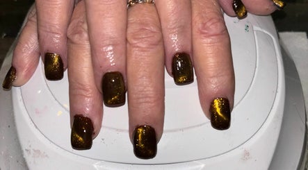 CG nails and beauty billede 2