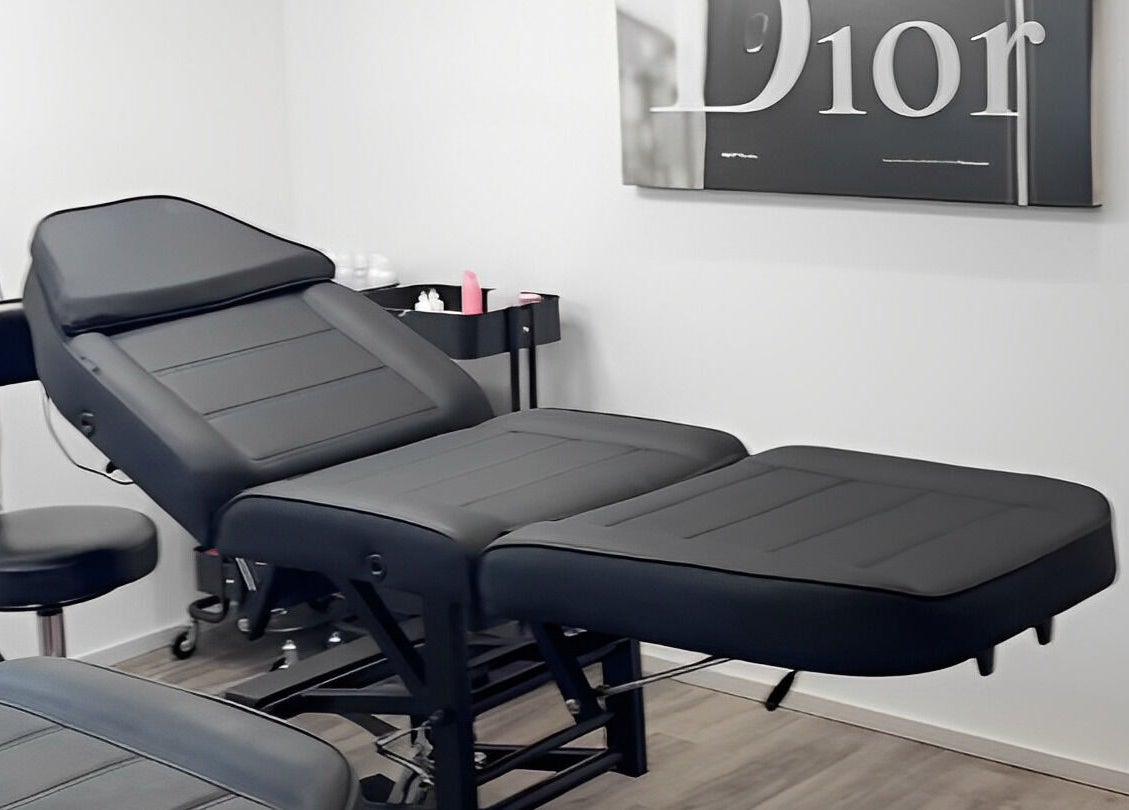 Relaxing treatment room at Allura Lash Beauty Bar, Payneham South, South Australia, AU featuring a comfortable treatment bed.