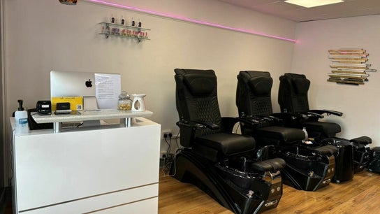 Bossy Nails and Beauty Spa