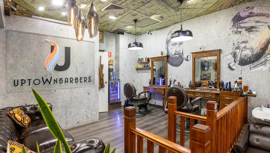 Uptown Barbers St James Arcade 1paveikslėlis