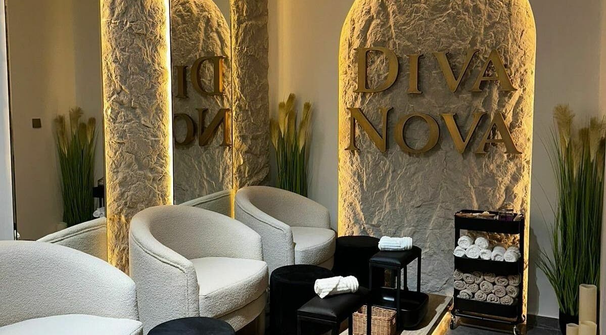 Cozy seating area with elegant decor at Diva Nova Beauty Salon, Dubai, Dubai, AE.