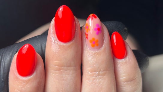Laura Rose Nails