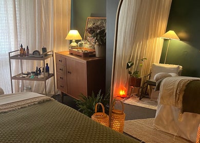 Cozy wellness room at Autumn Recharge Retreat, Leeds, England, GB, featuring ambient lighting and soothing decor.