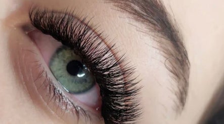 Lashes by Katie image 3