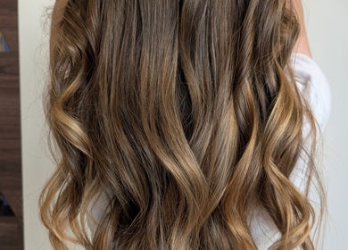 Elegant wavy hairstyle at Massi Aldini, Paddington, New South Wales, AU.