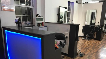 New Image Hairdressing afbeelding 2