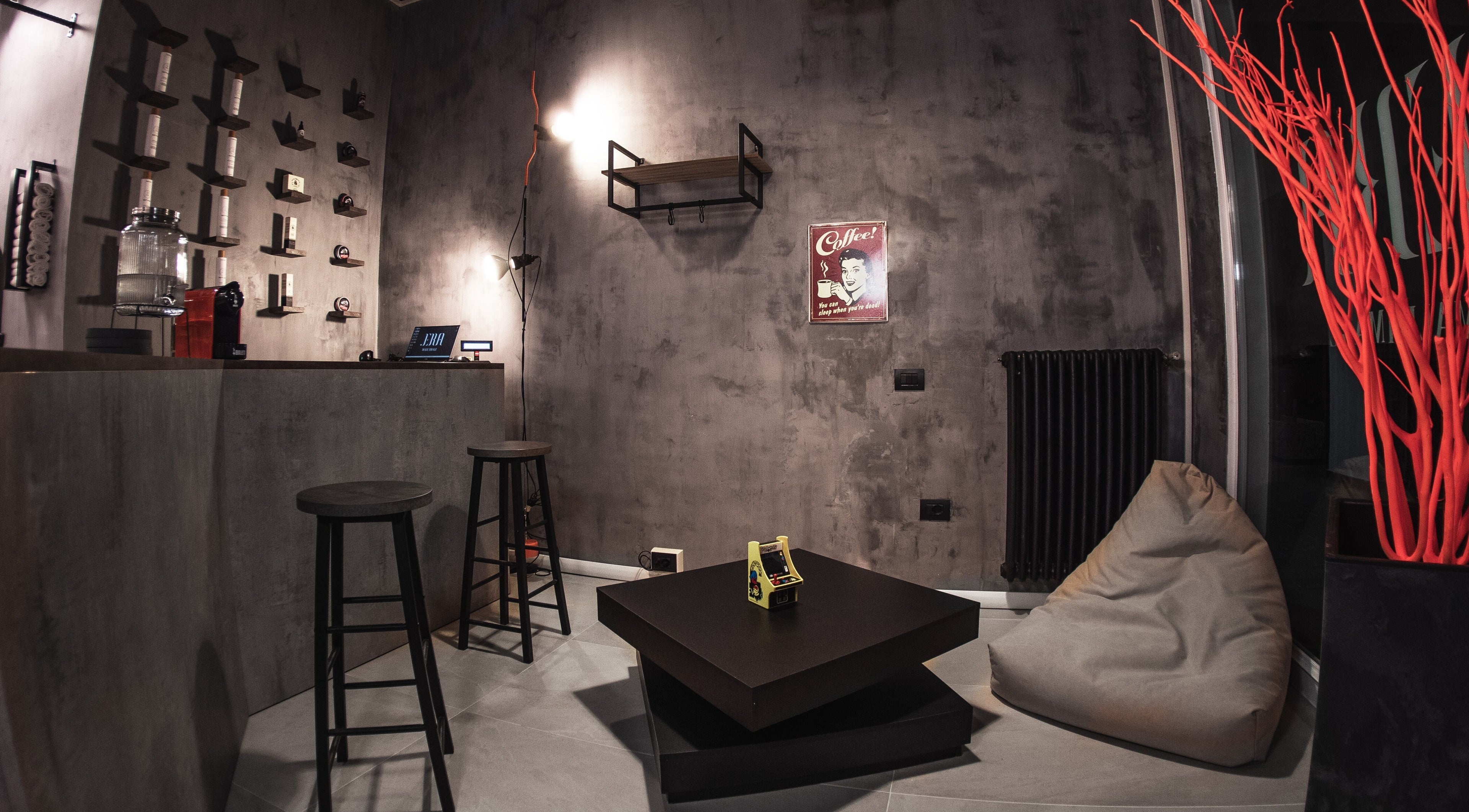 Spazio accogliente e moderno di .ERA Male Image a Parma, Emilia-romagna, IT con decorazioni eleganti.