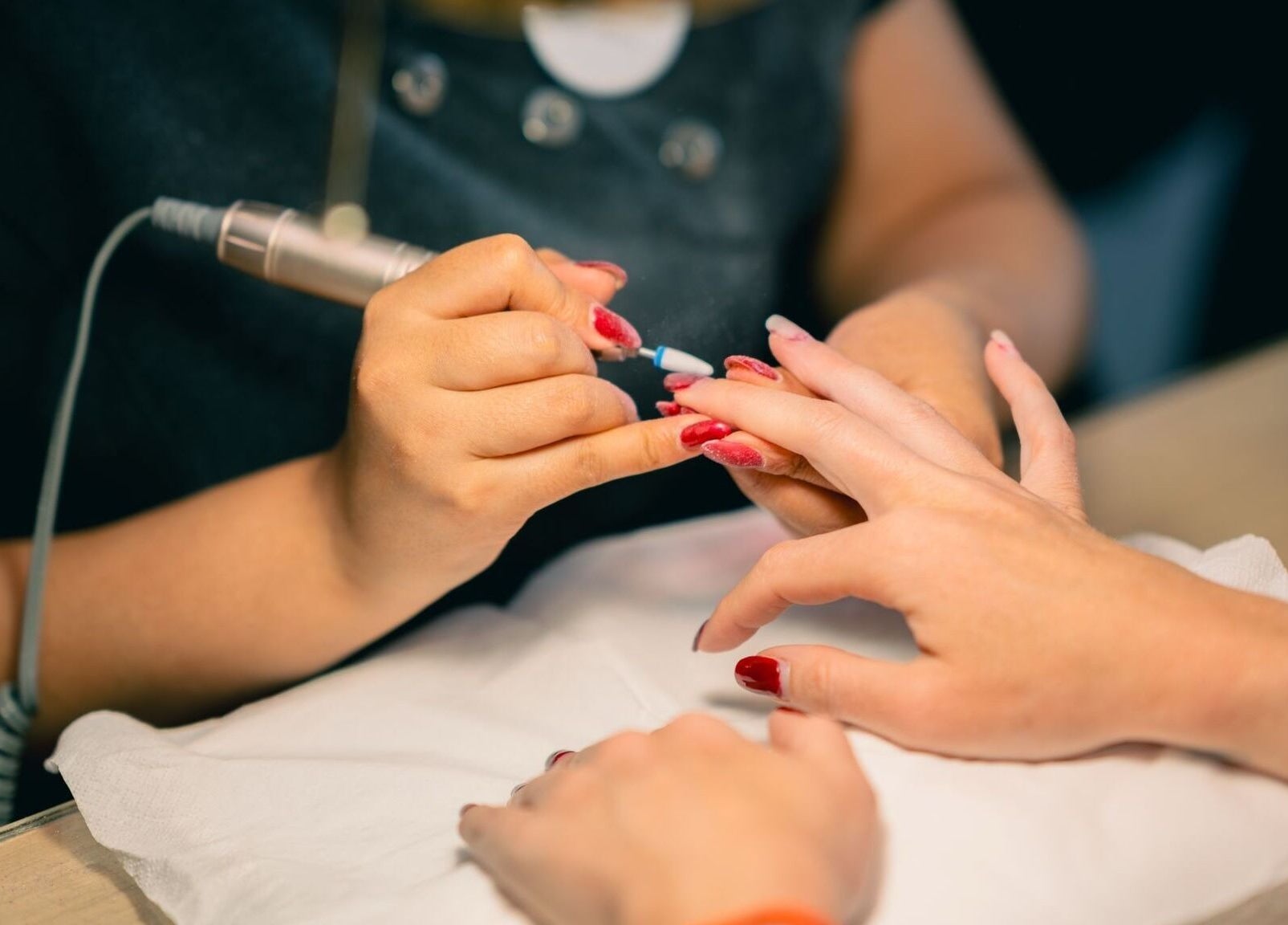 Professional manicure at Alvalade - Glowing Beauty in Lisboa, Lisboa, PT.