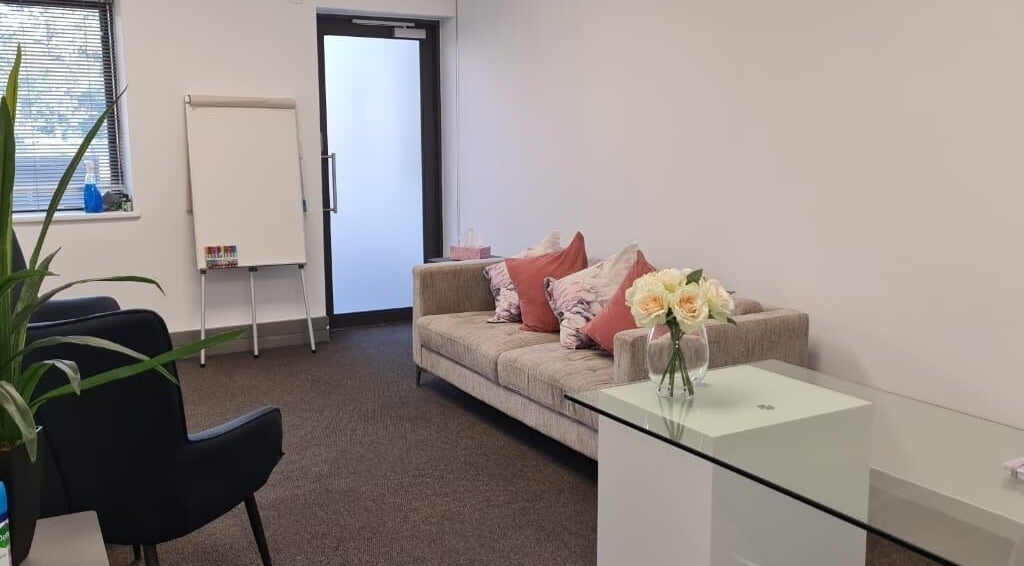 Comfortable counselling space at Nadia de Castro Counselling Practice in Midrand, Gauteng, ZA.