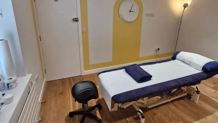 hình ảnh 1 của Parkstone Chiropractic & Wellness