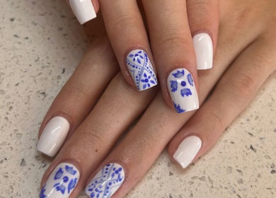 Beautiful white and blue floral nail art at Kri8tive Nails, Pretoria, Gauteng, ZA.