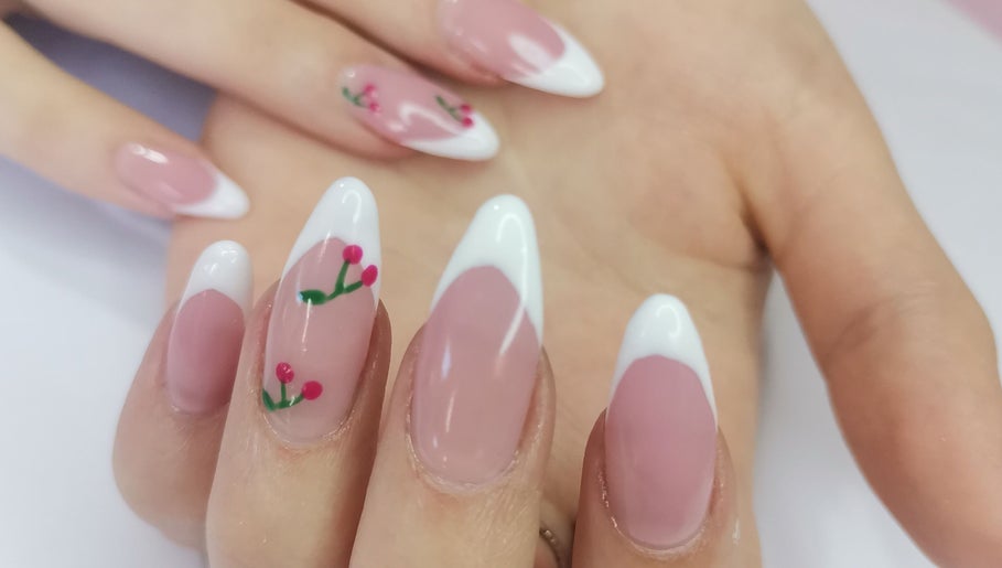 Nails by Lizette зображення 1