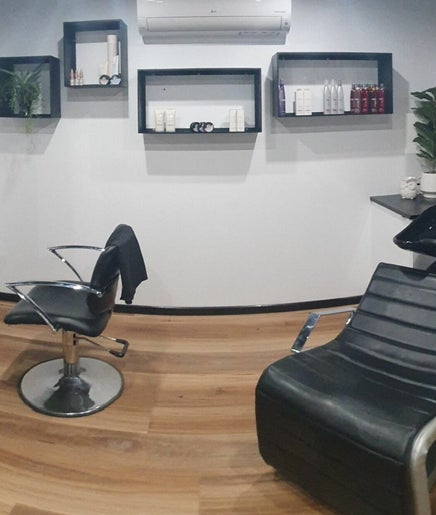 Immagine 2, Adrenaline Hair Studio