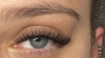 Lash Club By Courtney image 3