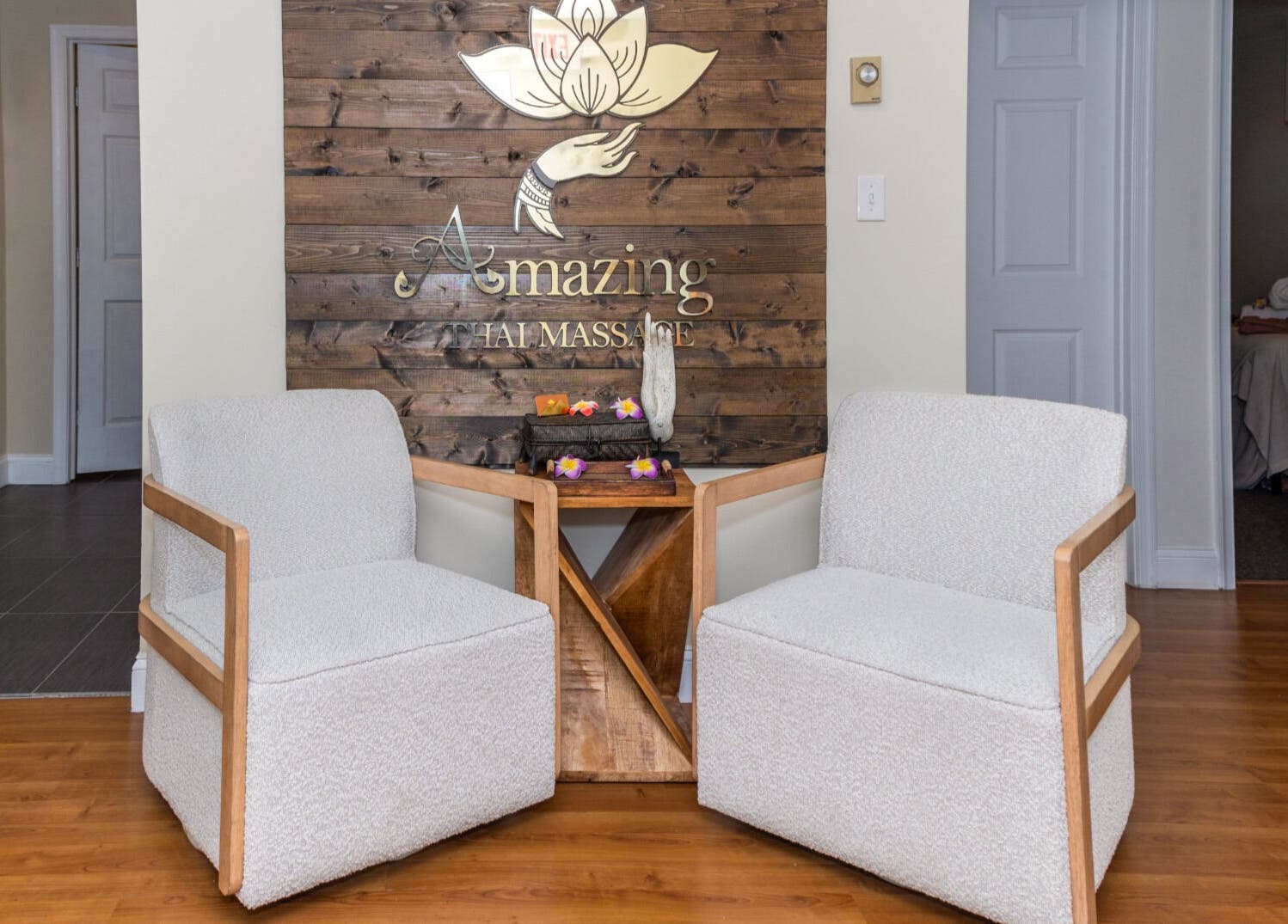 Cozy seating area at Amazing Thai Massage Annapolis, Maryland, US, featuring elegant decor and tranquil ambiance.