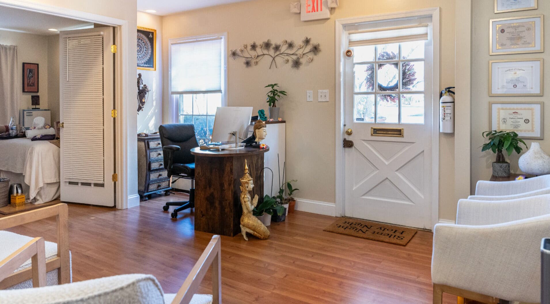 Reception area of Amazing Thai Massage Annapolis in Annapolis, Maryland, US, featuring serene decor.
