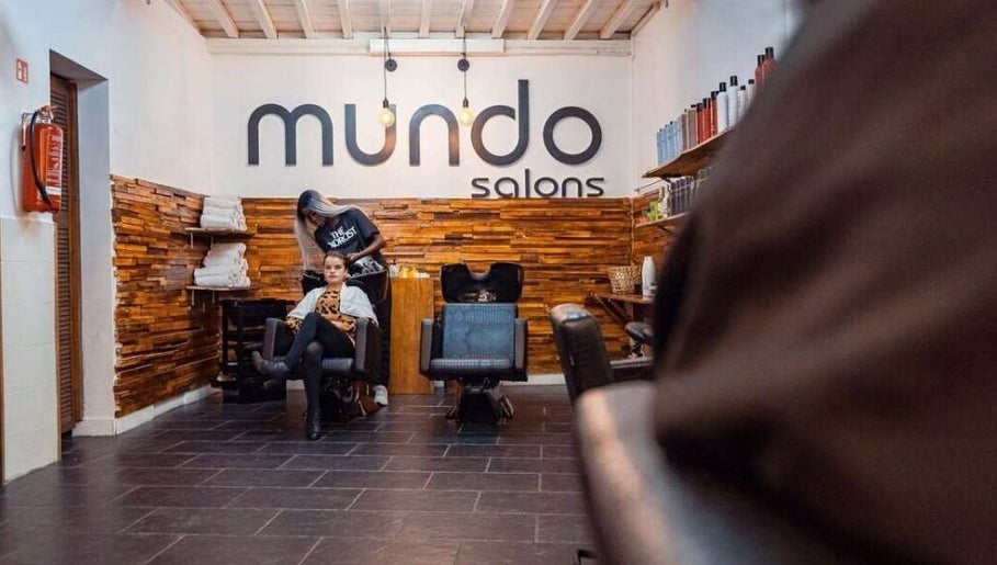 Mundo Salons image 1