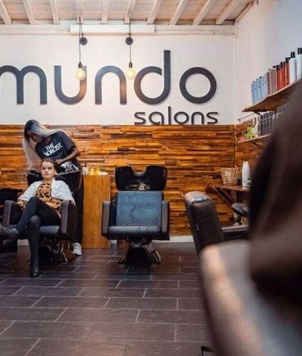 Mundo Salons image 2