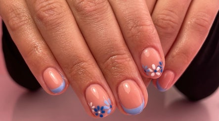 Nails by Lottie LS image 3