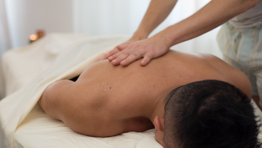 Coconut Care Massage image 1